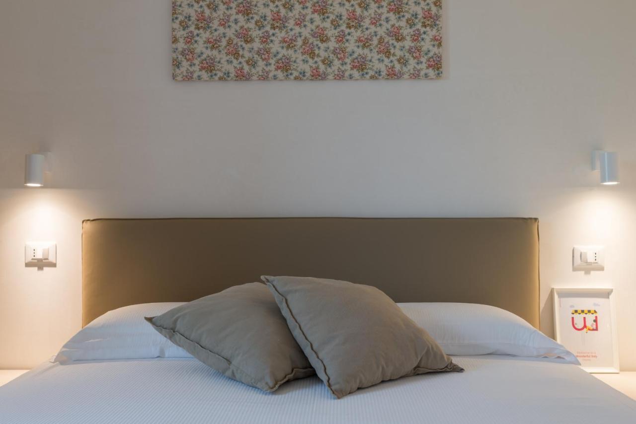 Charming Villas - Villa D'Itria With Trullo Ostuni Esterno foto