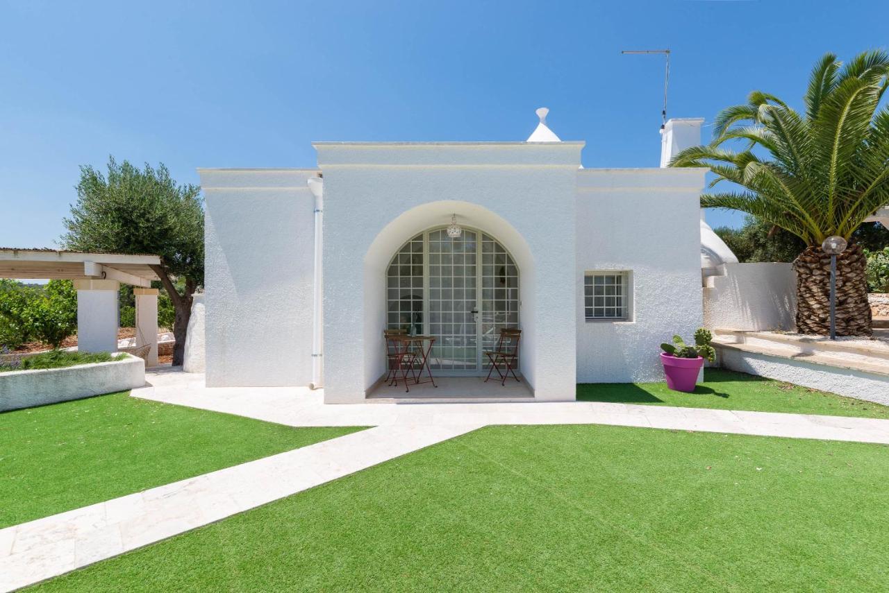 Charming Villas - Villa D'Itria With Trullo Ostuni Esterno foto