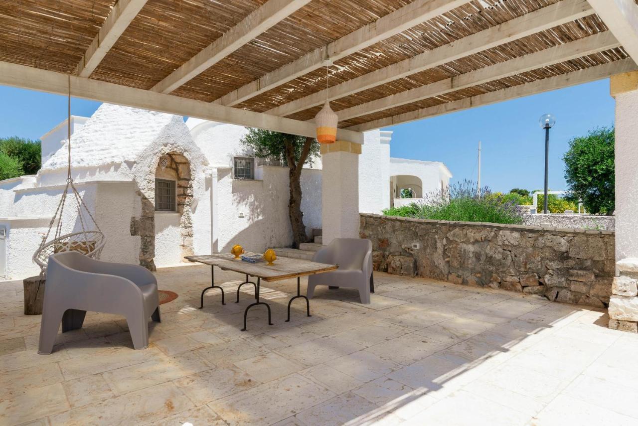 Charming Villas - Villa D'Itria With Trullo Ostuni Esterno foto